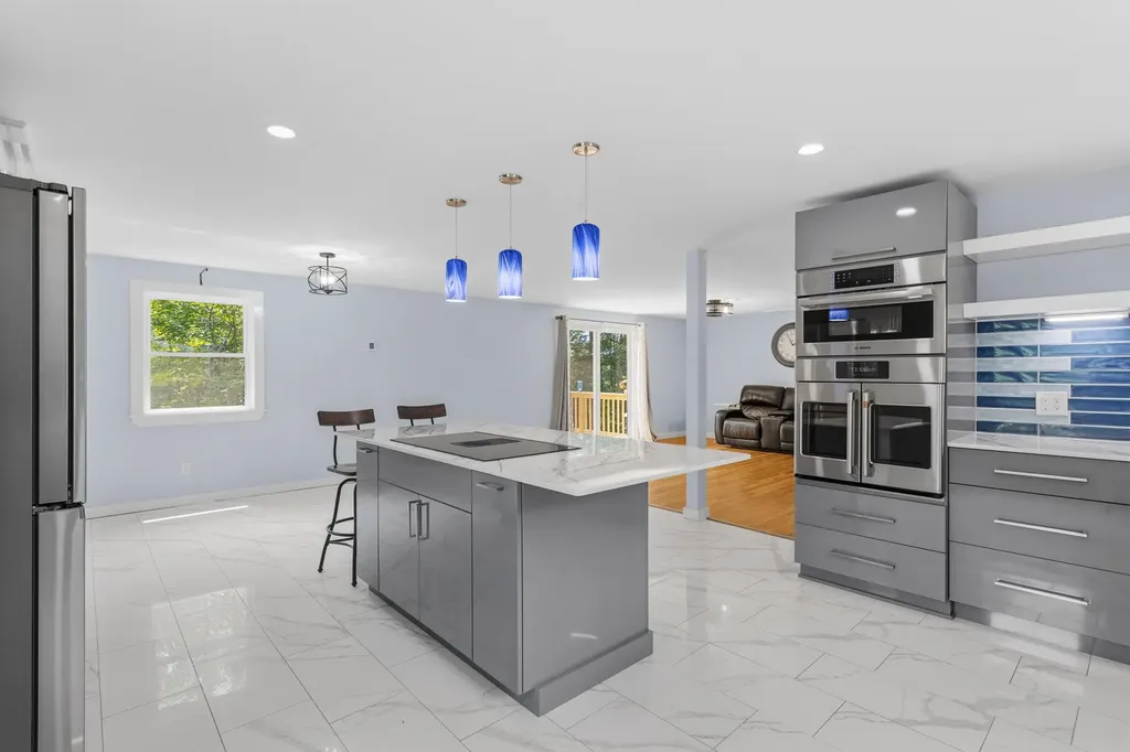 480 Woodlawn Ridge Road Pembroke NH 03275