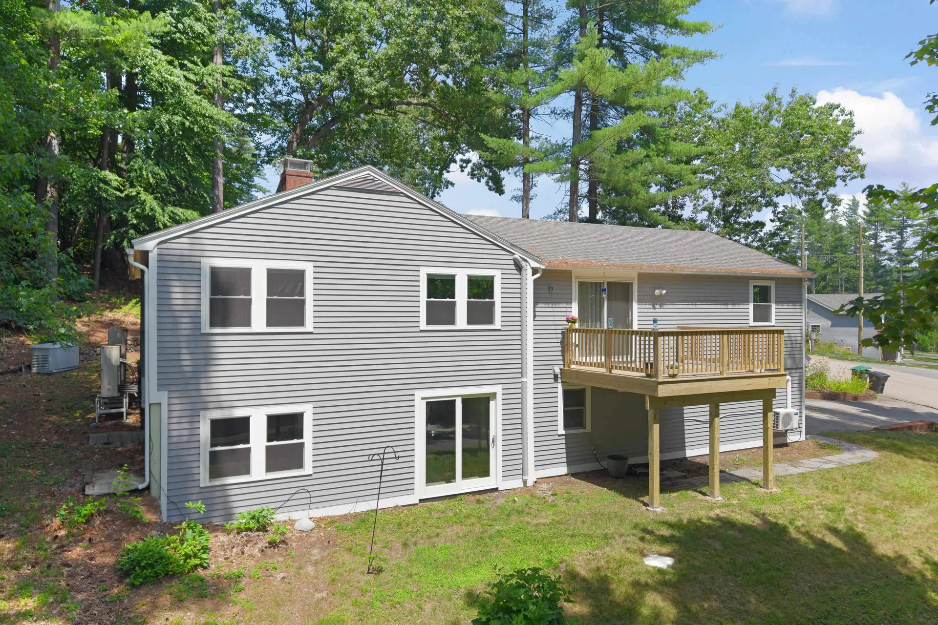 480 Woodlawn Ridge Road Pembroke NH 03275