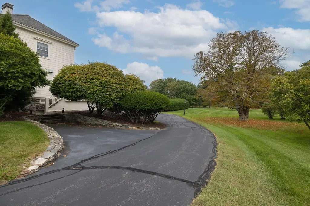910 Central Road Rye NH 03871