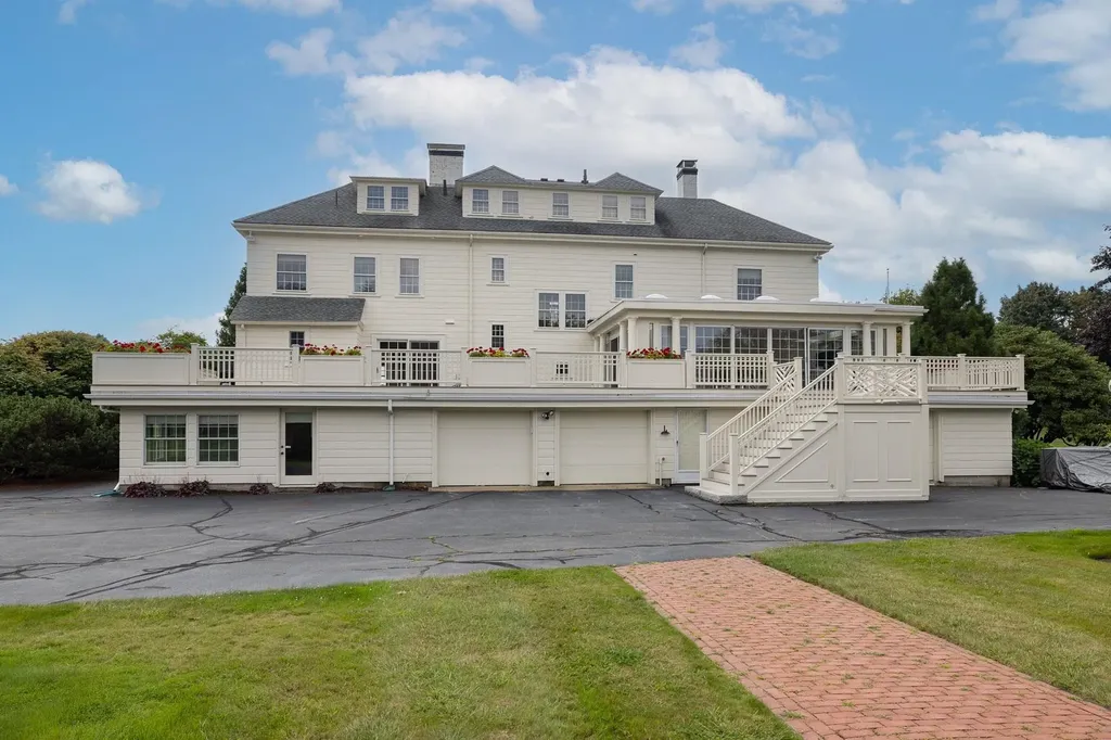 910 Central Road Rye NH 03871