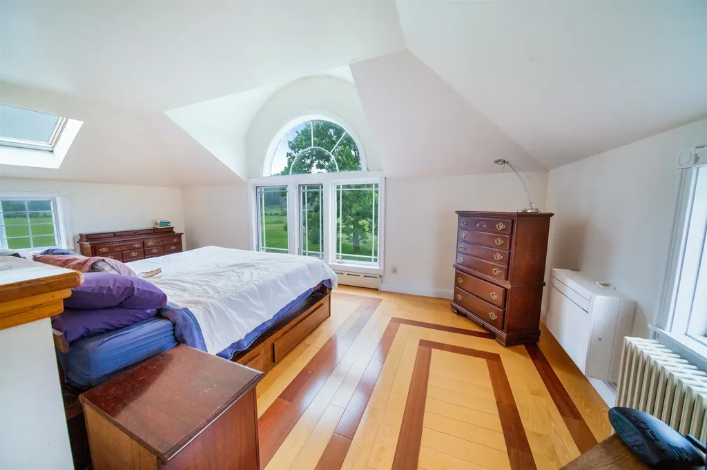 957 Pleasant Valley Road Benson VT 05743