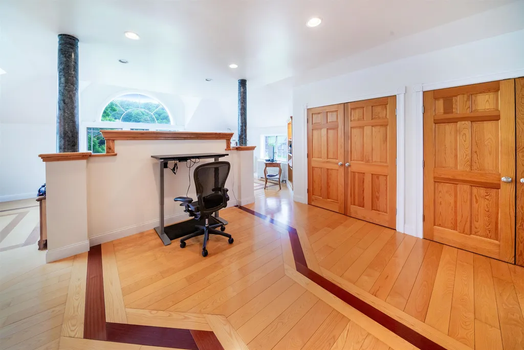 957 Pleasant Valley Road Benson VT 05743