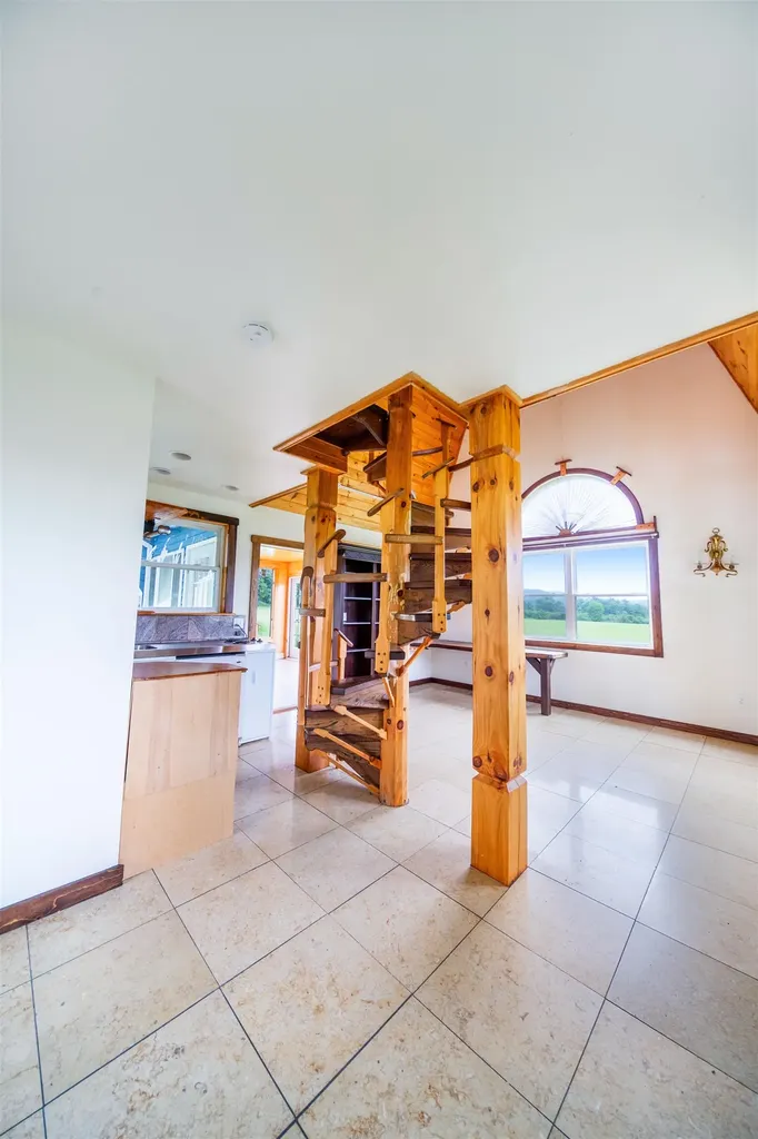 957 Pleasant Valley Road Benson VT 05743