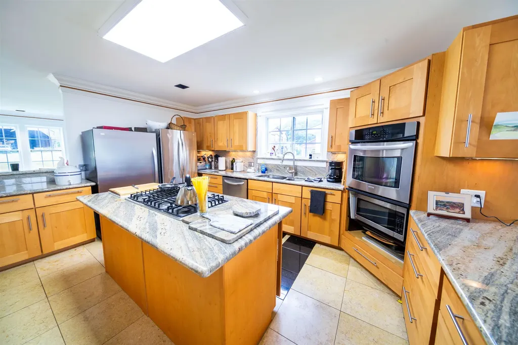 957 Pleasant Valley Road Benson VT 05743