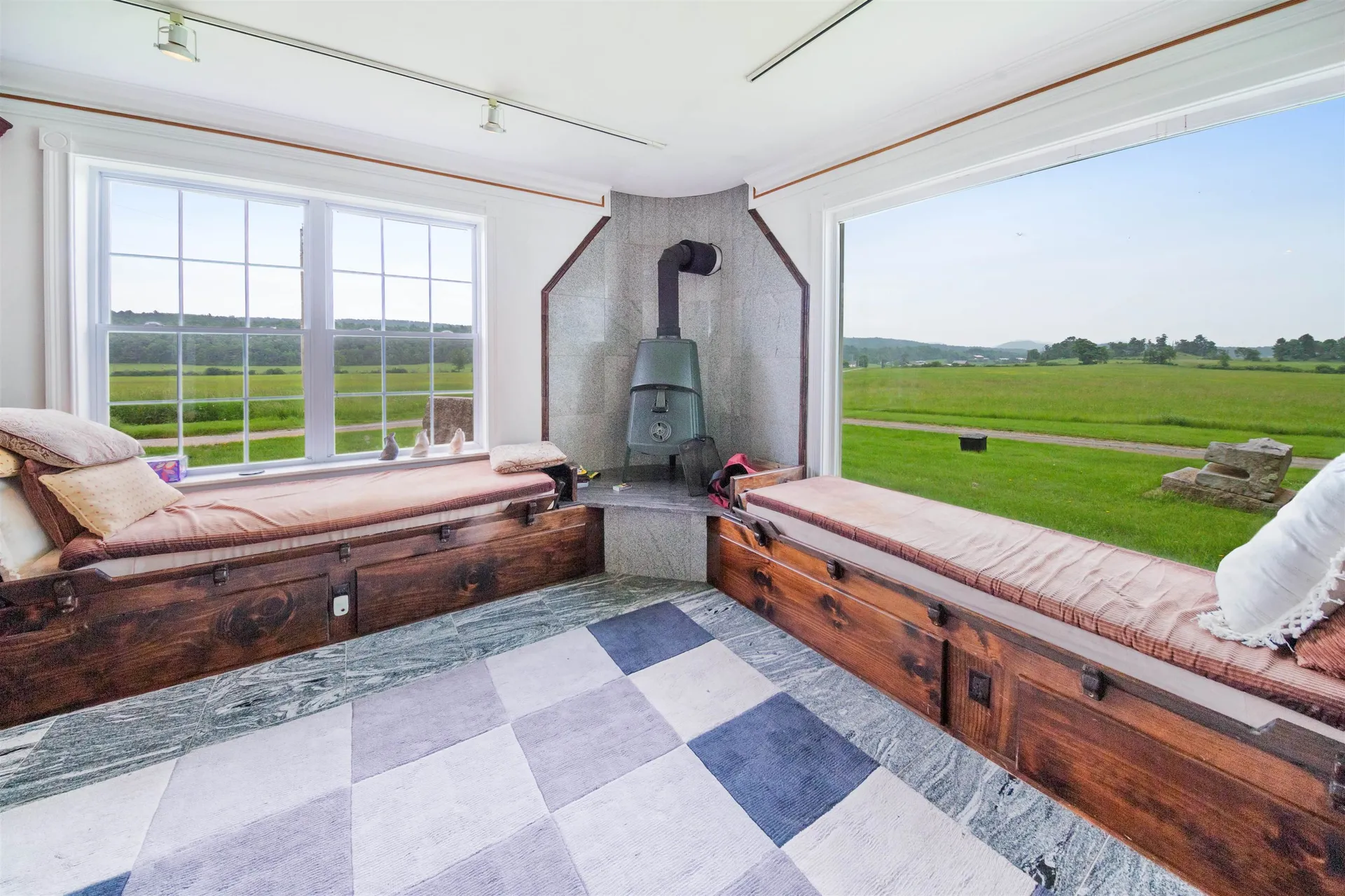 957 Pleasant Valley Road Benson VT 05743