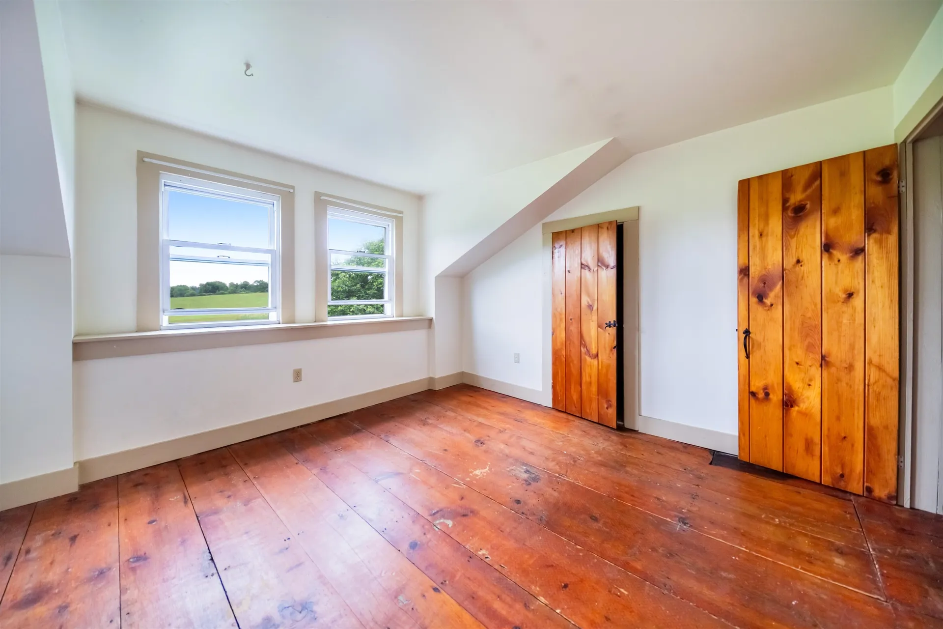 957 Pleasant Valley Road Benson VT 05743