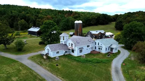 957 Pleasant Valley Road Benson VT 05743