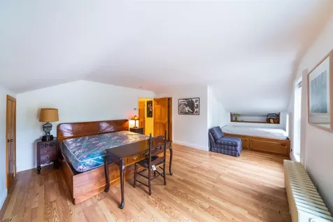 957 Pleasant Valley Road Benson VT 05743