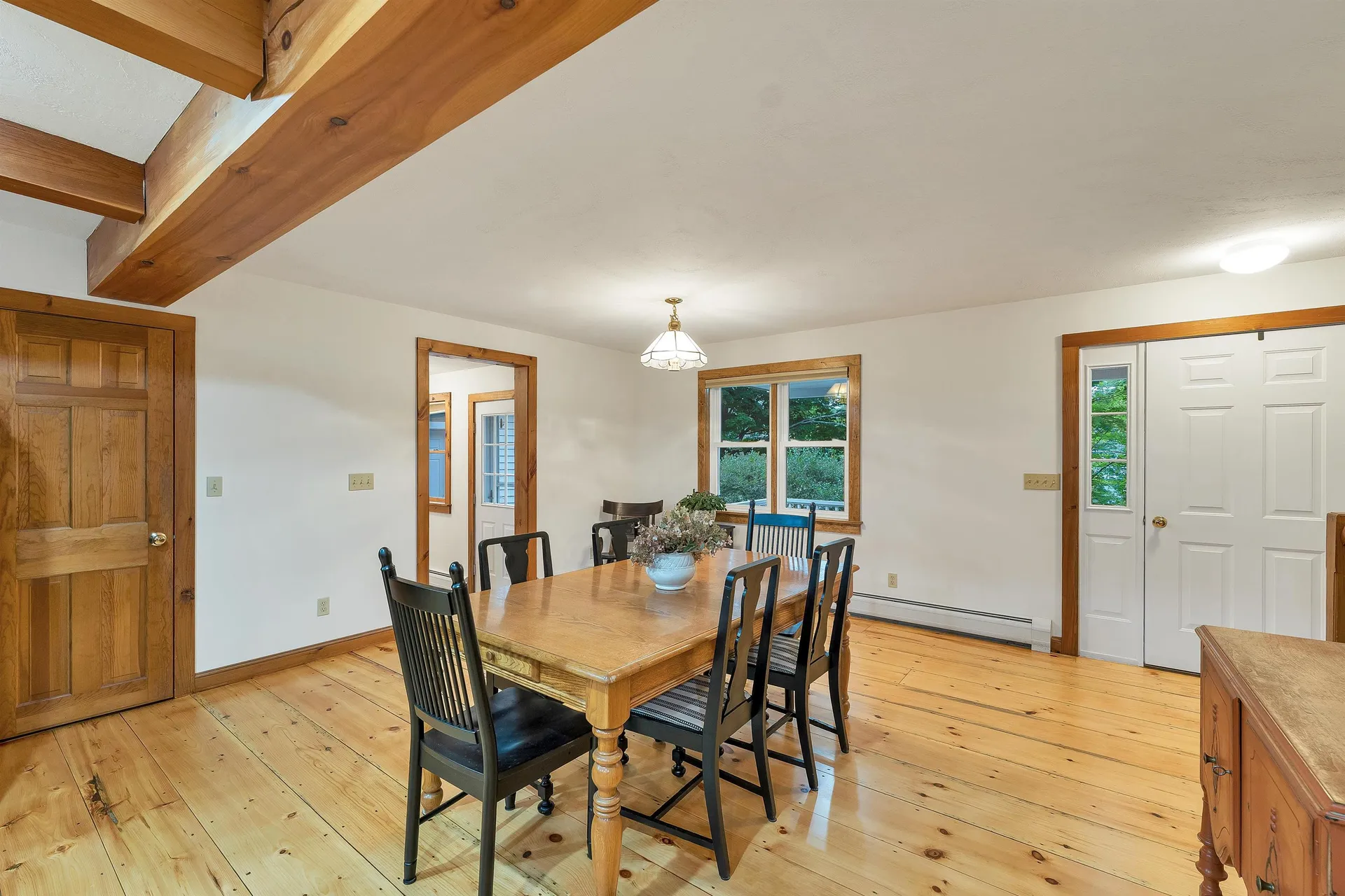 82 New Road Newmarket NH 03857