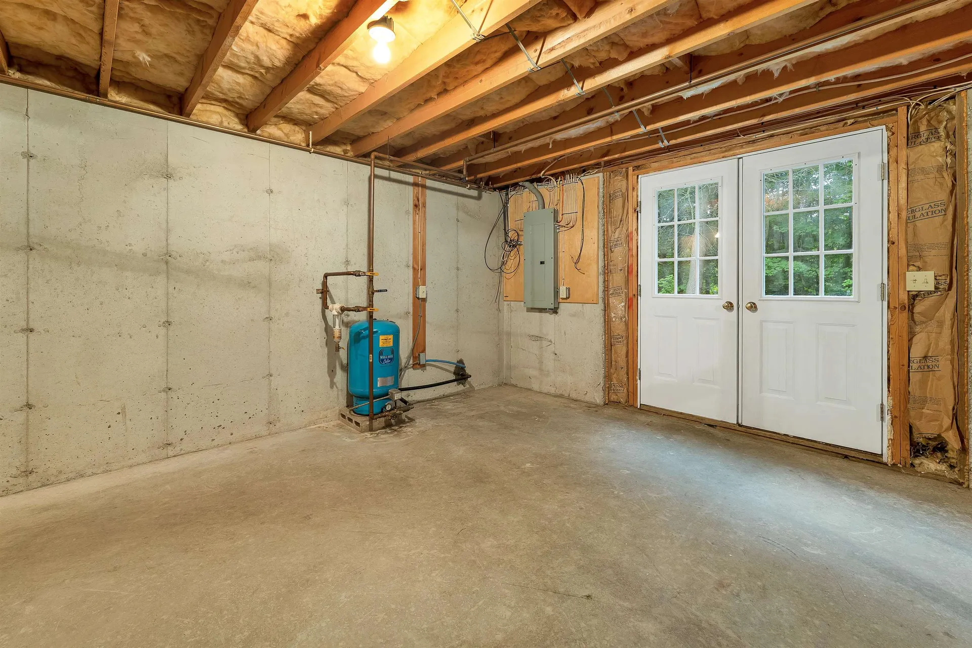 82 New Road Newmarket NH 03857