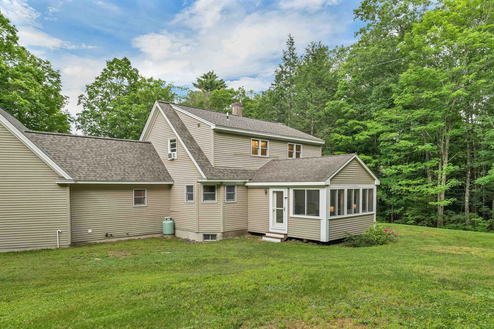 82 New Road Newmarket NH 03857