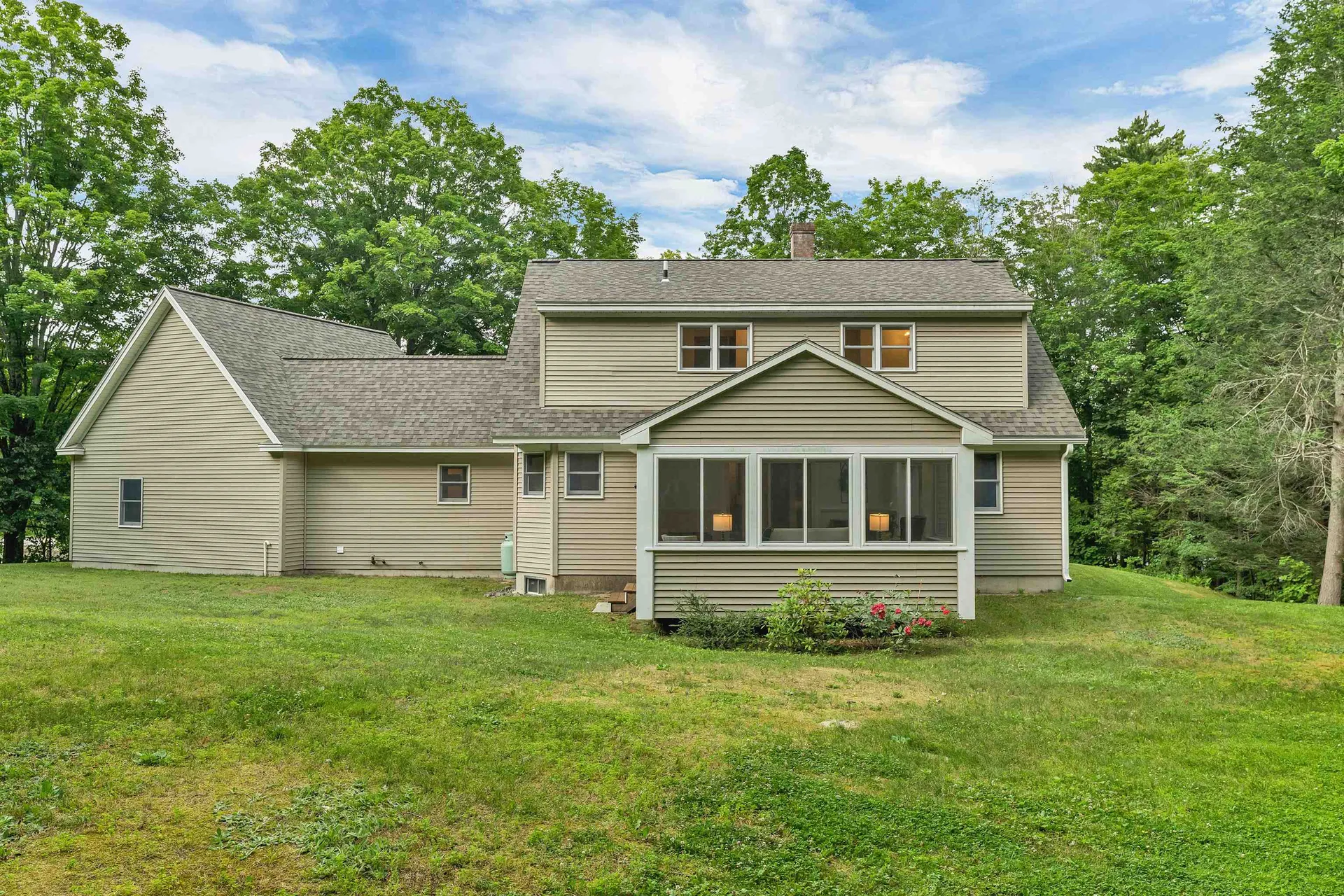 82 New Road Newmarket NH 03857