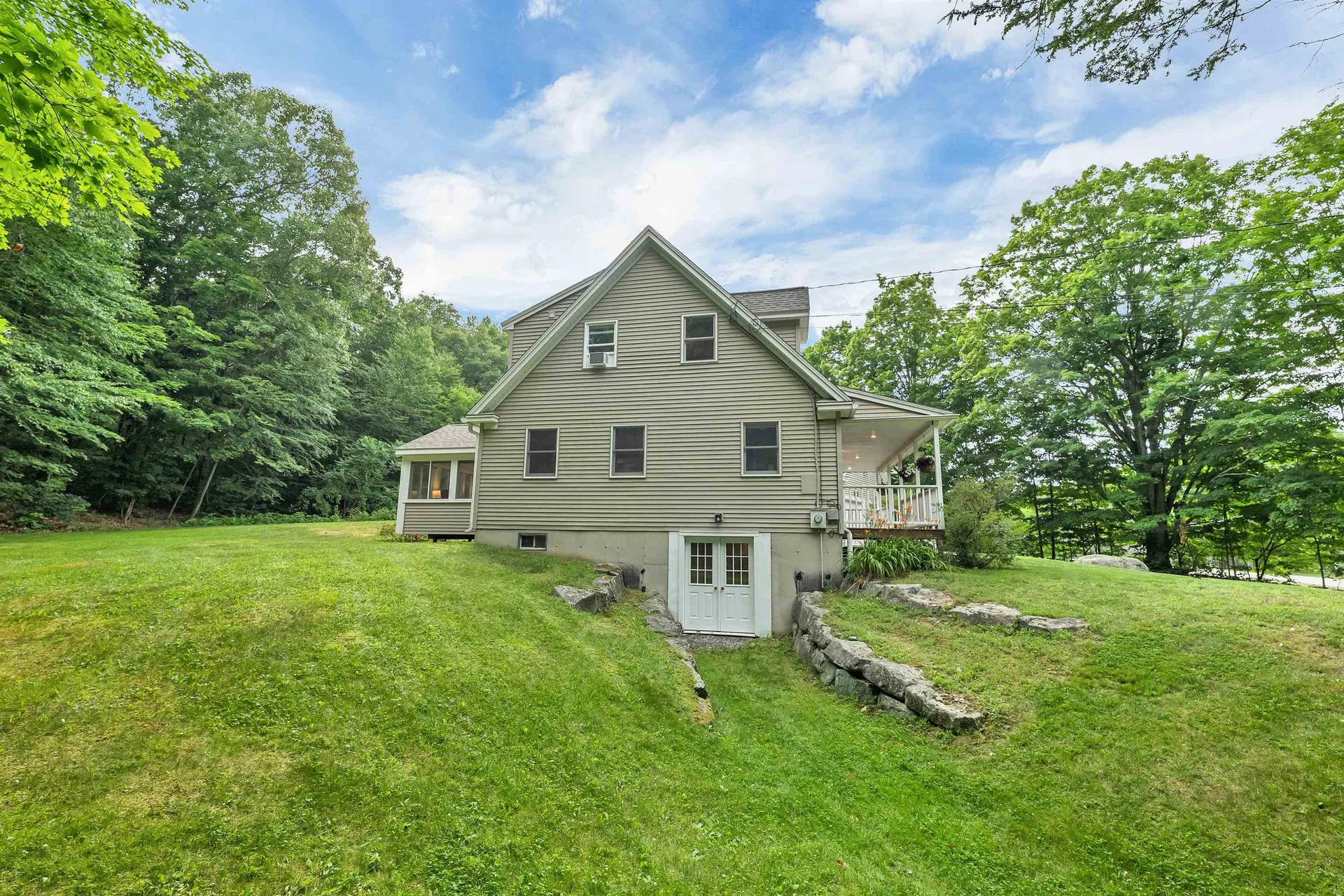 82 New Road Newmarket NH 03857