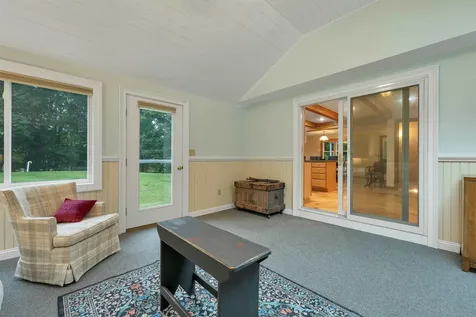 82 New Road Newmarket NH 03857