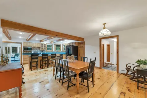 82 New Road Newmarket NH 03857