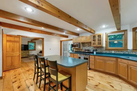 82 New Road Newmarket NH 03857