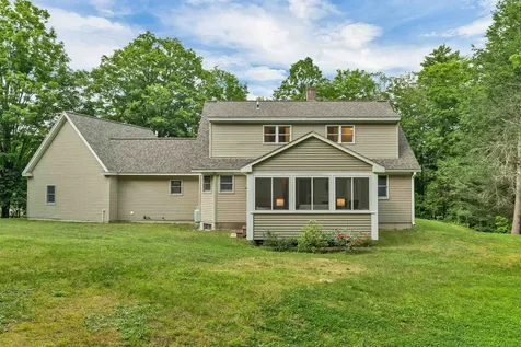 82 New Road Newmarket NH 03857