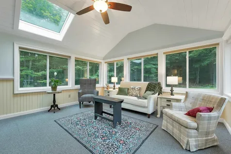 82 New Road Newmarket NH 03857