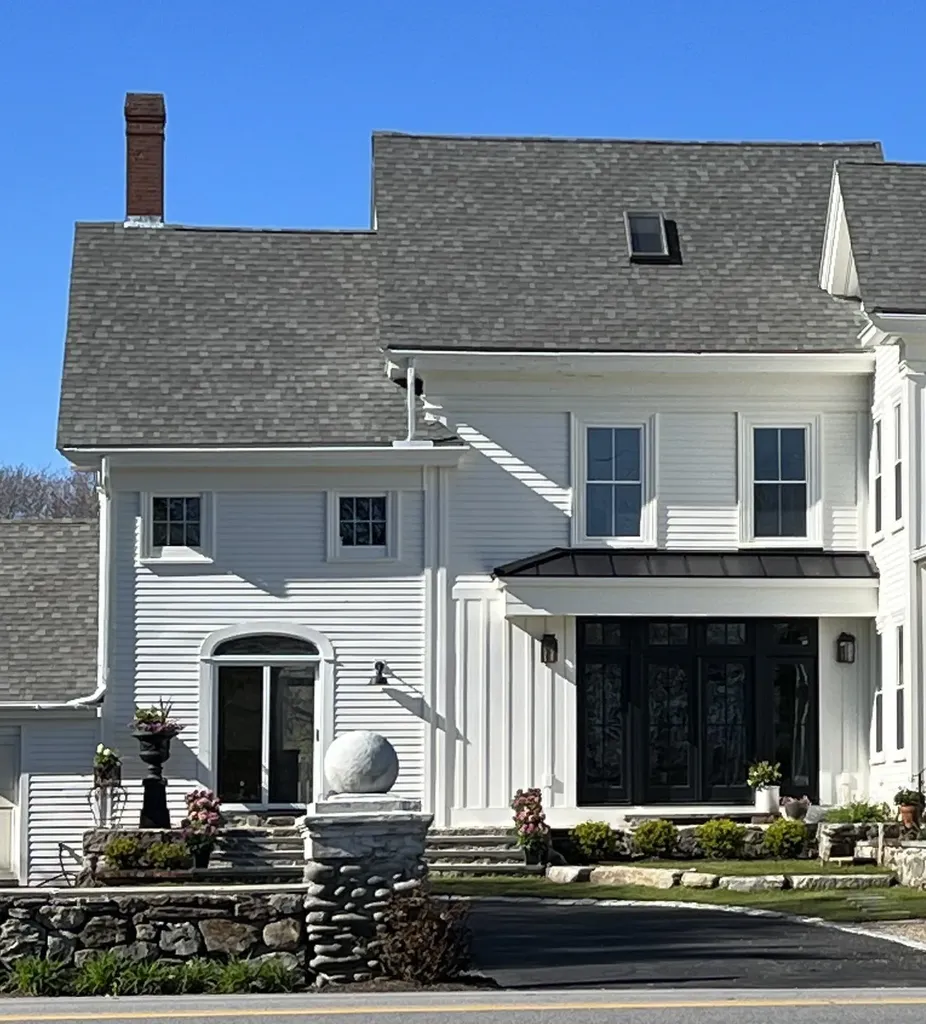 69 Atlantic Avenue North Hampton NH 03862