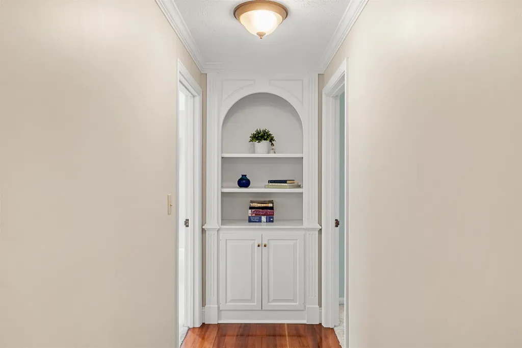 57 Middle Dunstable Road Nashua NH 03062