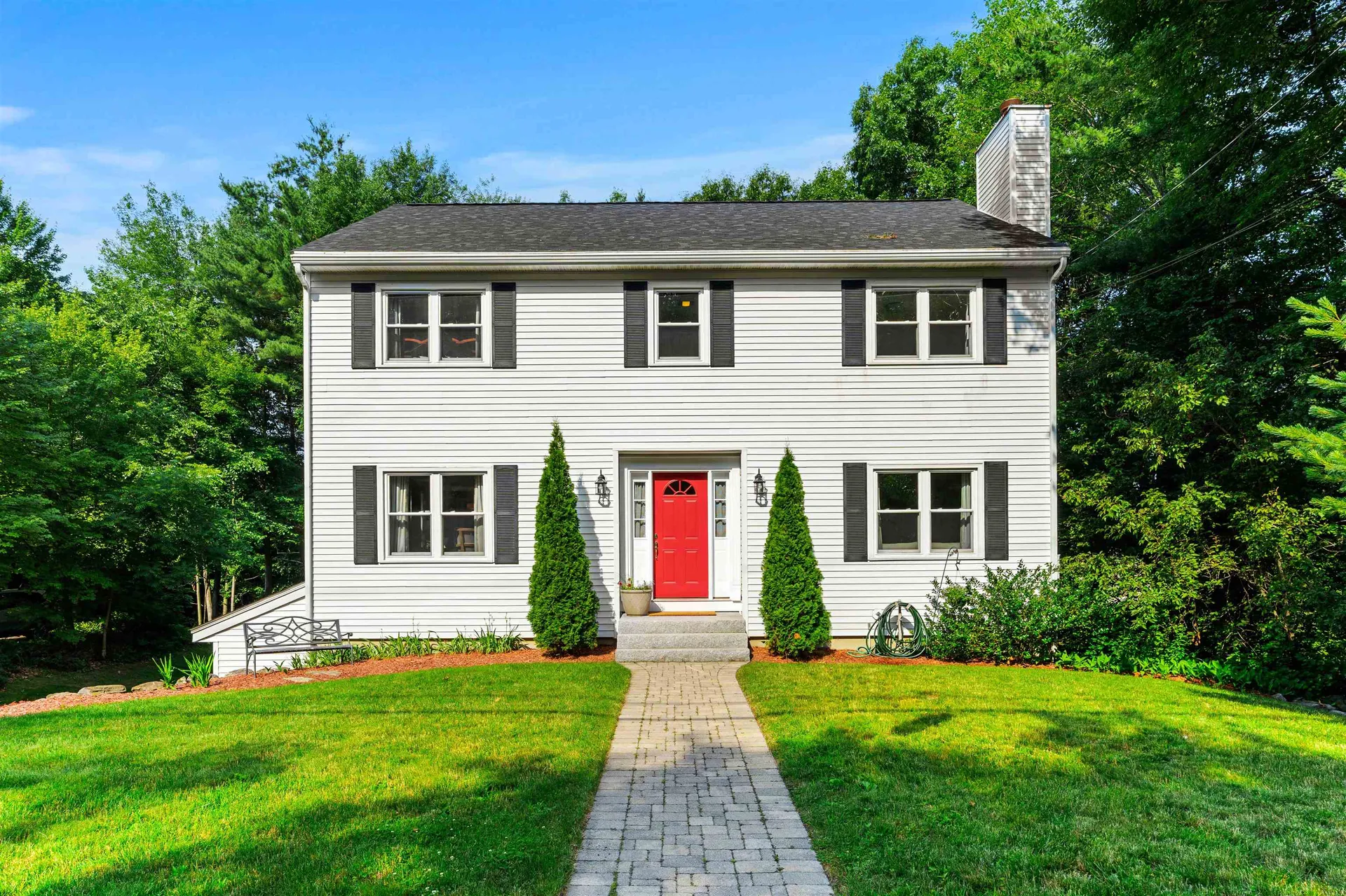 57 Middle Dunstable Road Nashua NH 03062