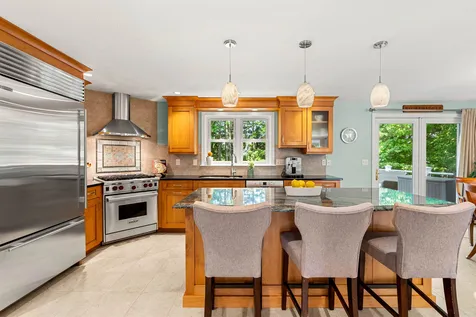 57 Middle Dunstable Road Nashua NH 03062