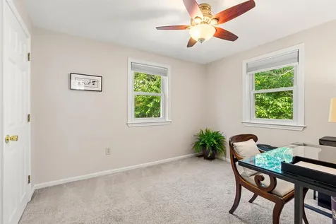 57 Middle Dunstable Road Nashua NH 03062