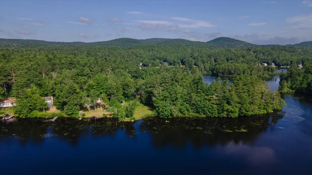 52 Penny Lane Stoddard NH 03464