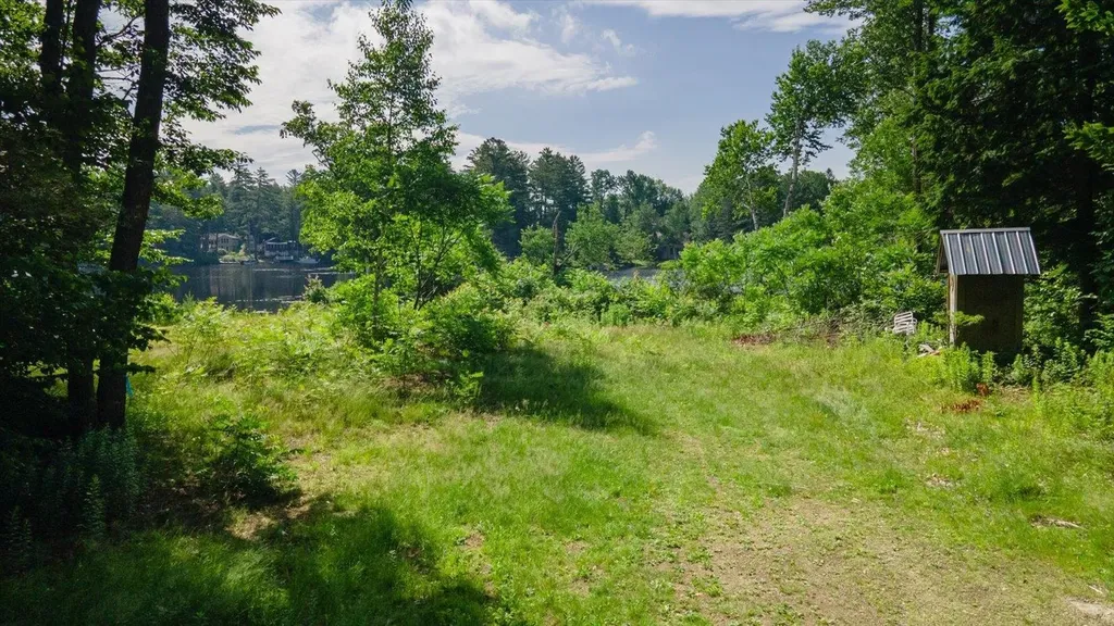 52 Penny Lane Stoddard NH 03464