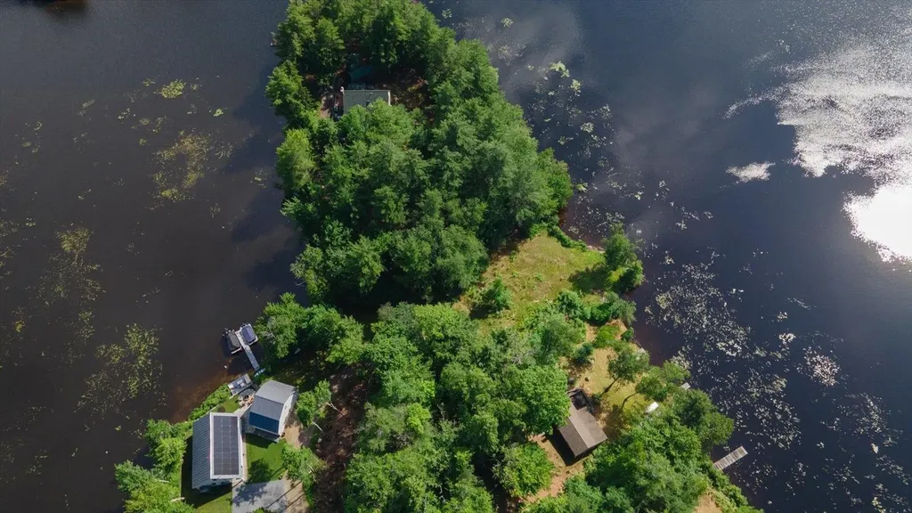 52 Penny Lane Stoddard NH 03464