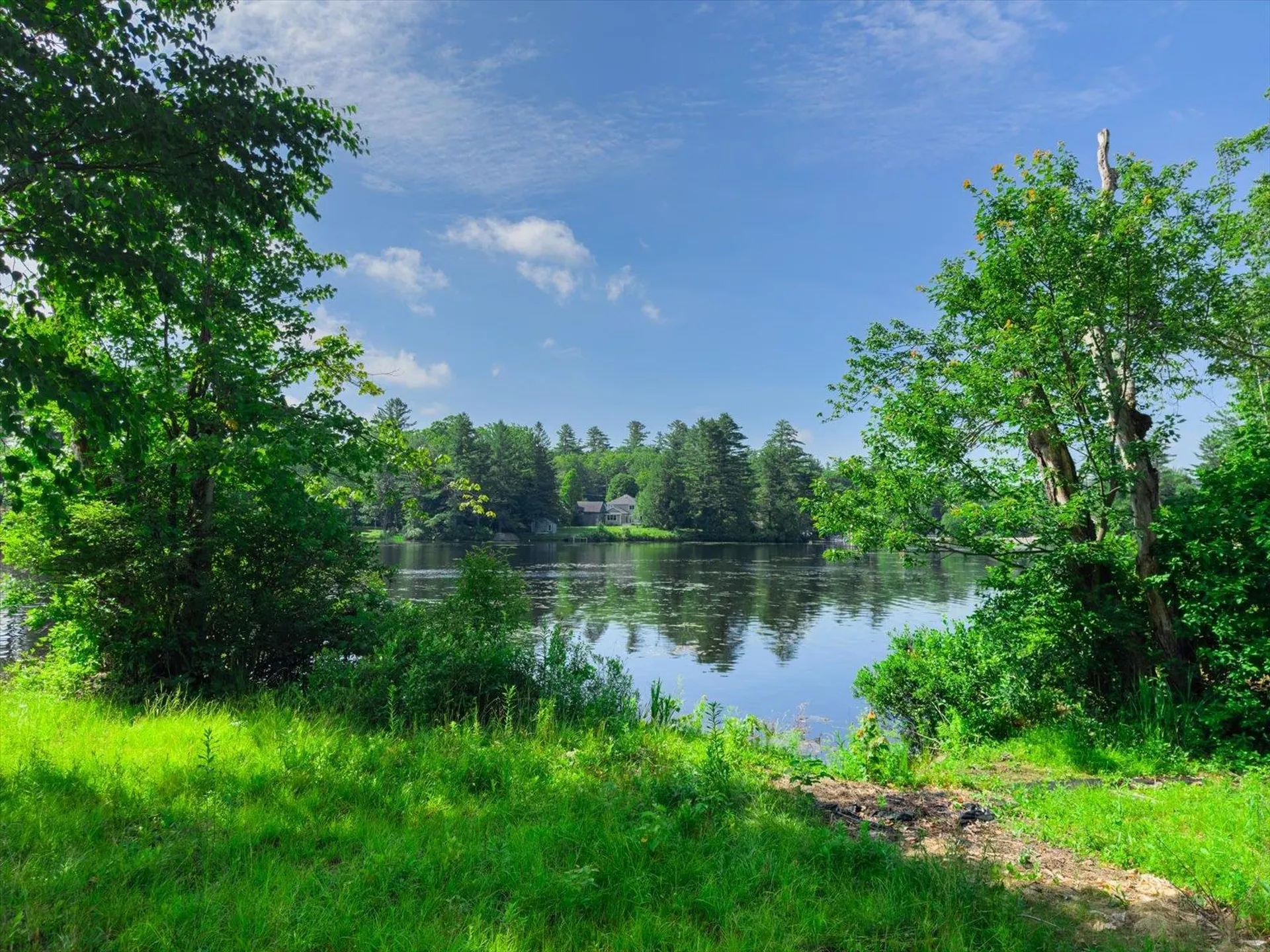 52 Penny Lane Stoddard NH 03464