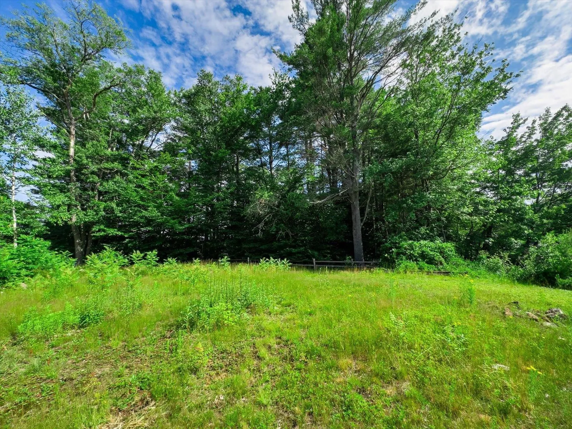 52 Penny Lane Stoddard NH 03464