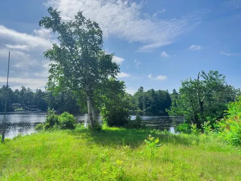 52 Penny Lane Stoddard NH 03464
