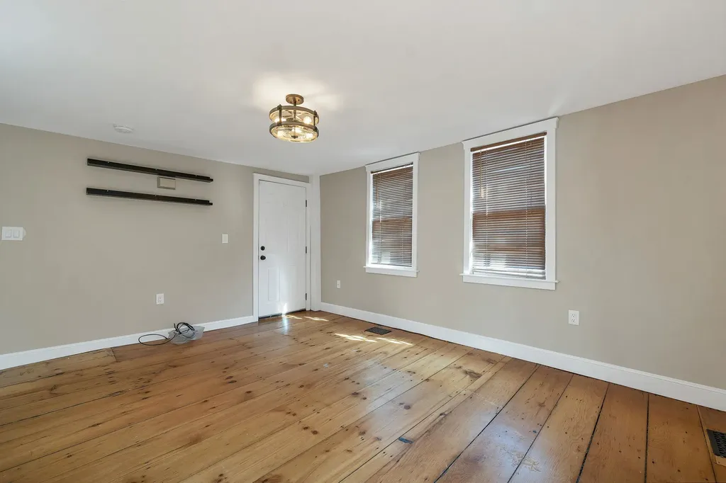 273 Maplewood Avenue Portsmouth NH 03801