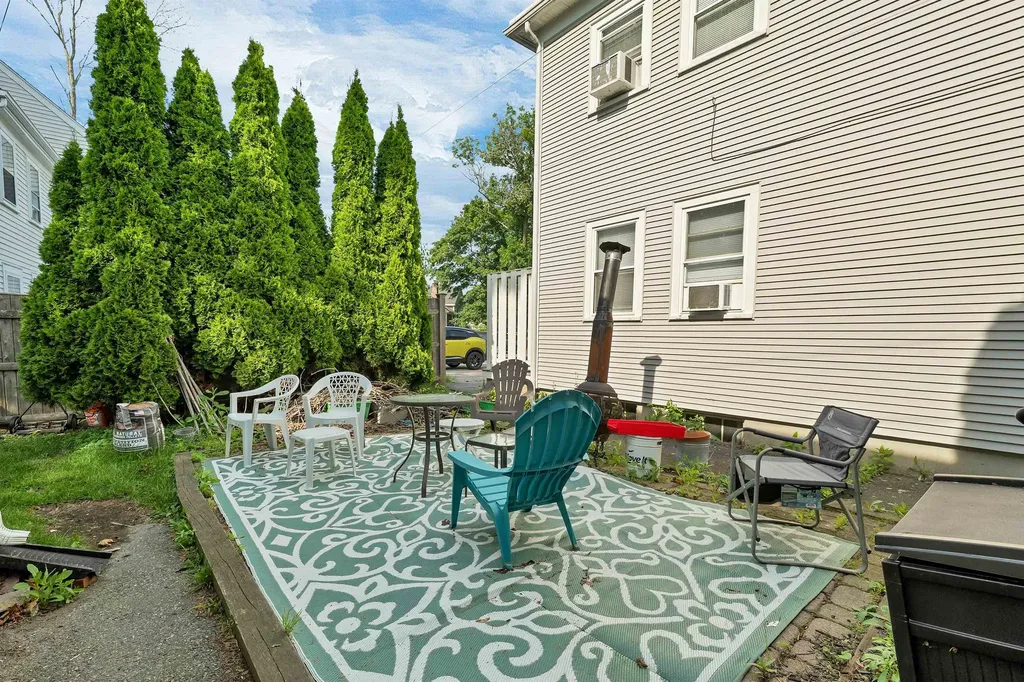 273 Maplewood Avenue Portsmouth NH 03801