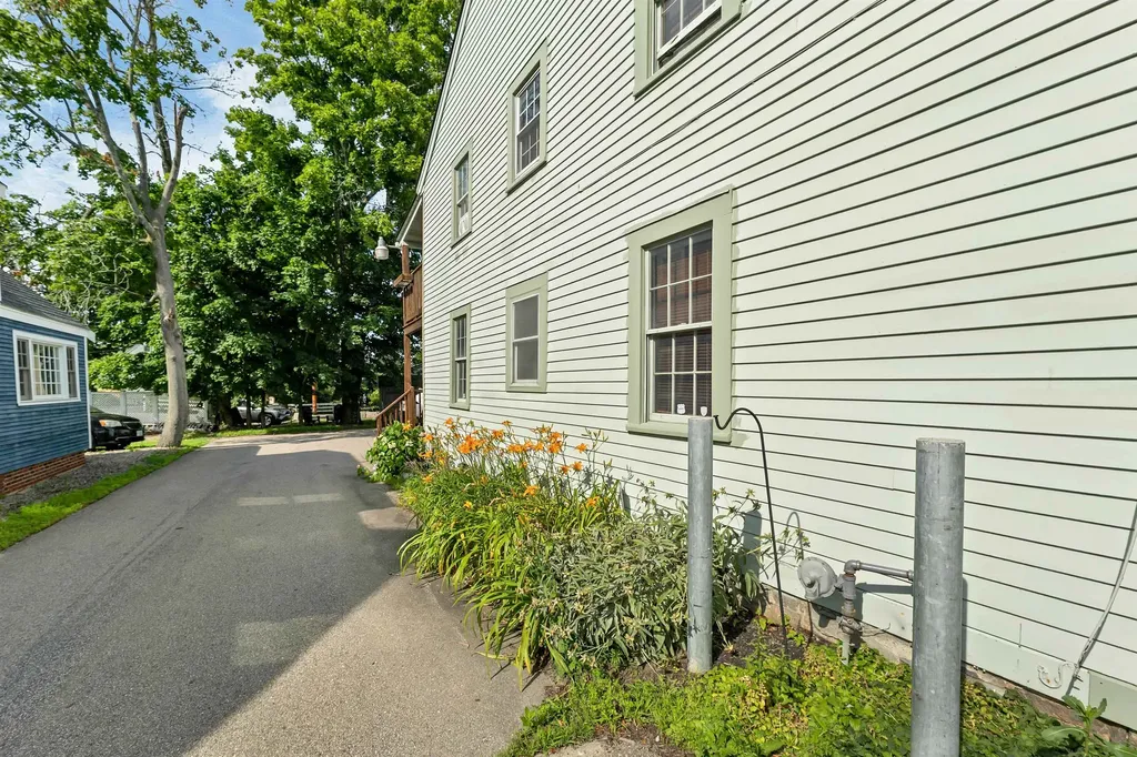 273 Maplewood Avenue Portsmouth NH 03801
