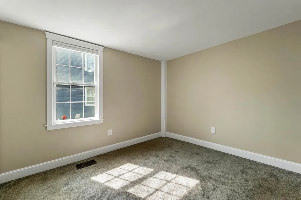 273 Maplewood Avenue Portsmouth NH 03801