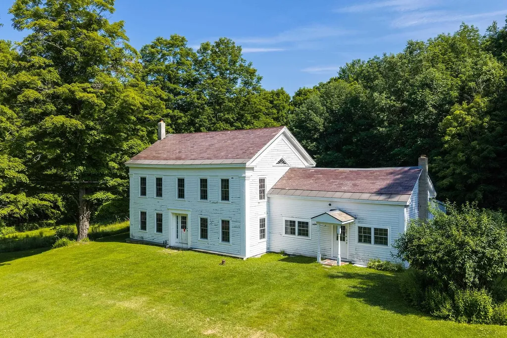 253 Perkins Road Rupert VT 05776