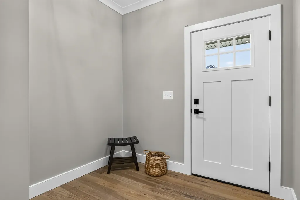 14 Porch Light Drive Dover NH 03820