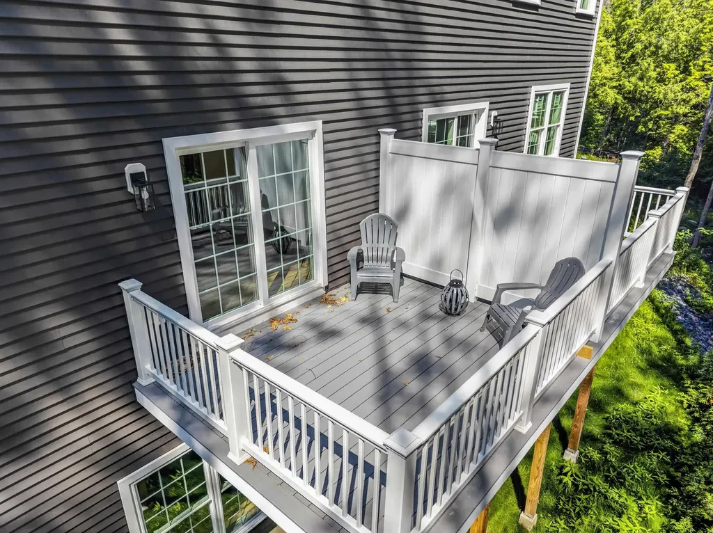14 Porch Light Drive Dover NH 03820
