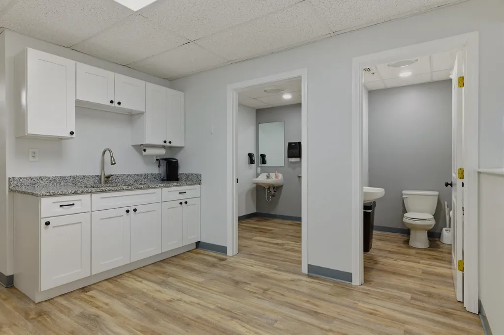 19 Bridge Street Kittery ME 03904