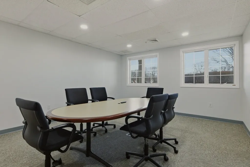 19 Bridge Street Kittery ME 03904