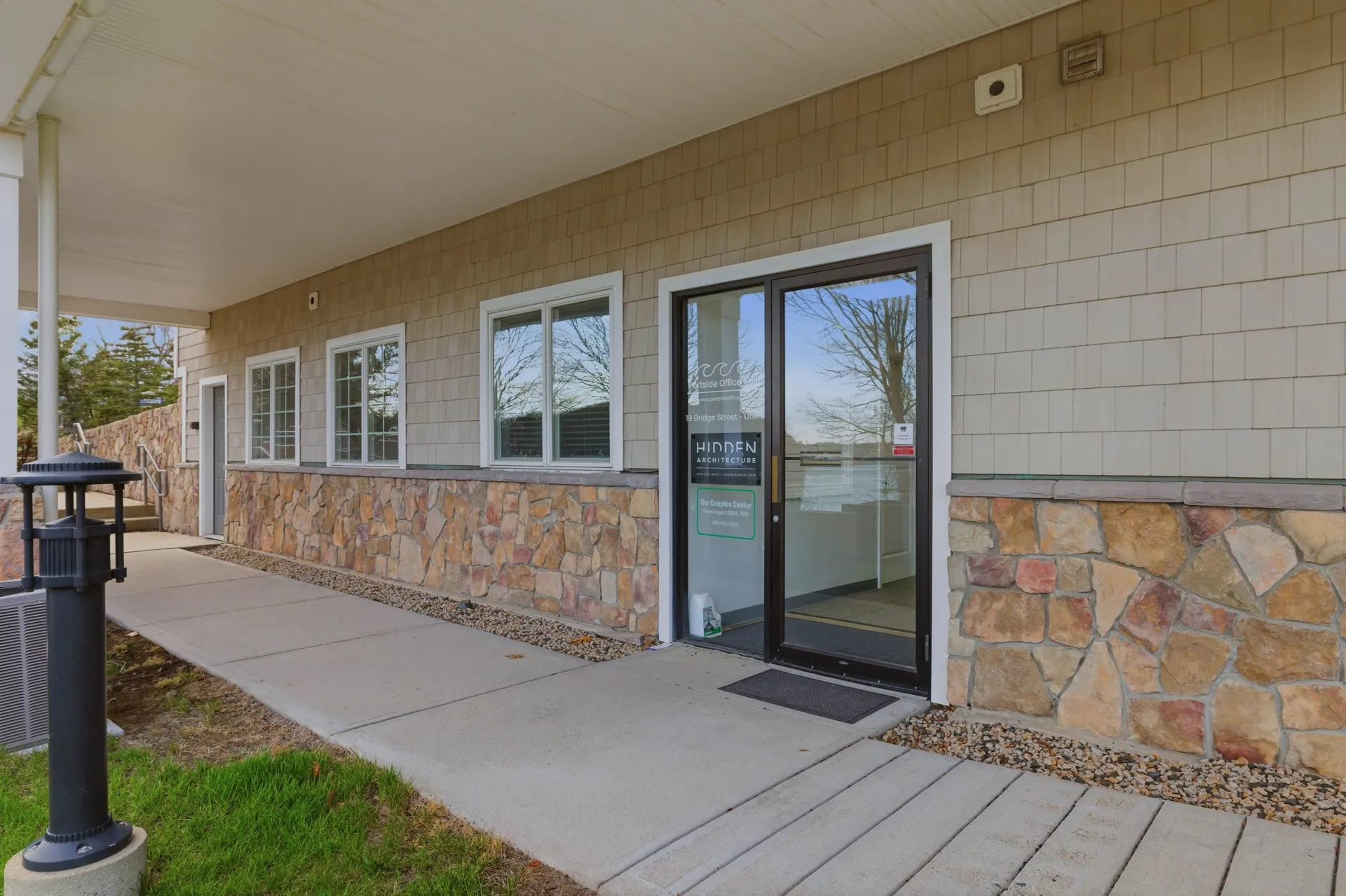 19 Bridge Street Kittery ME 03904
