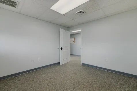 19 Bridge Street Kittery ME 03904