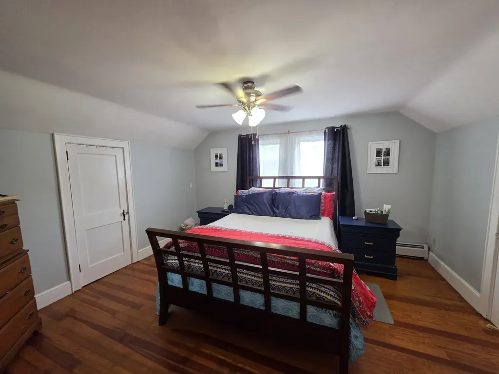 35 Water Street Epping NH 03042