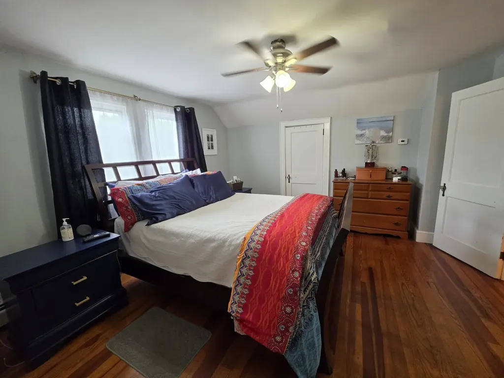 35 Water Street Epping NH 03042