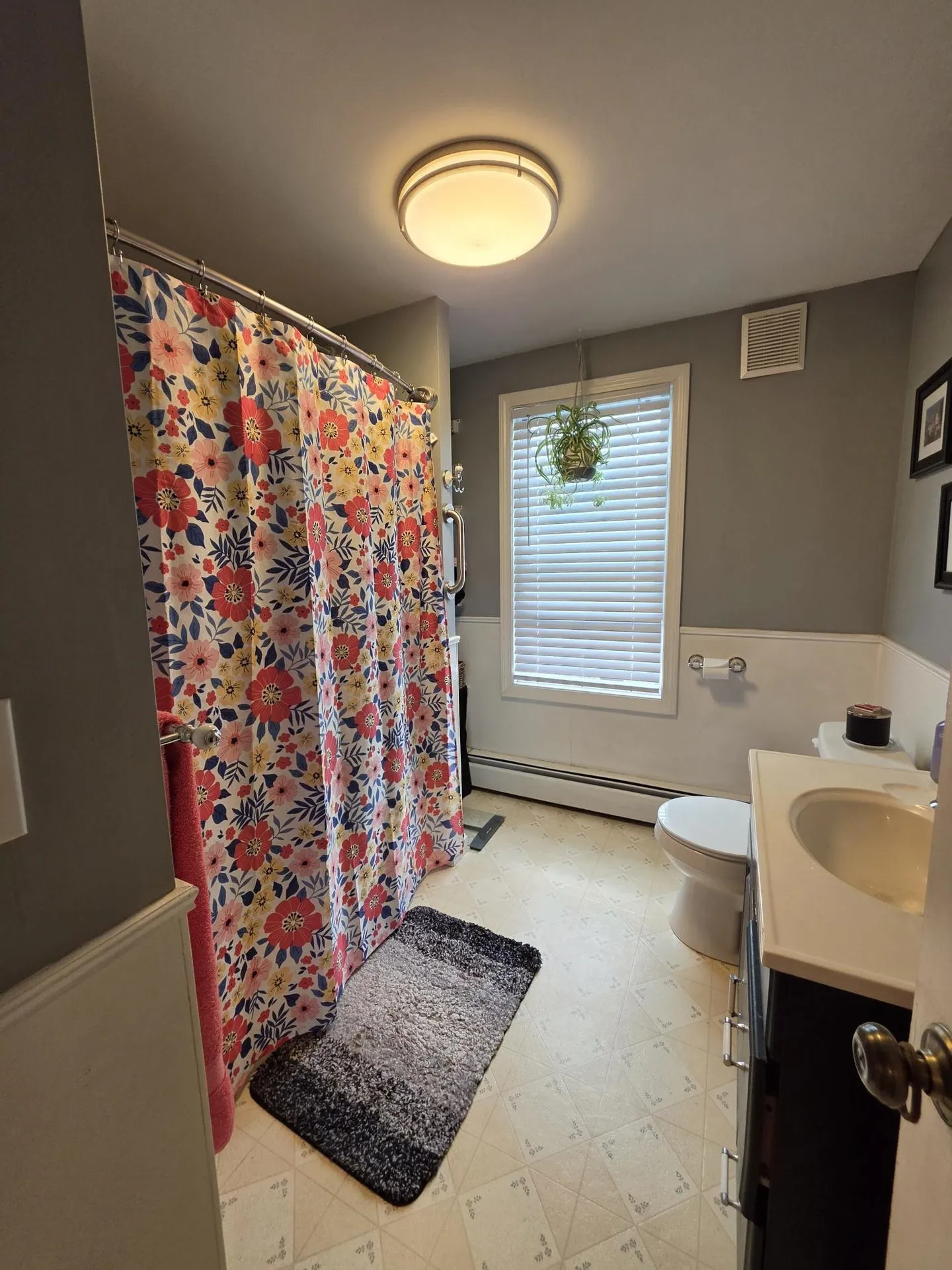 35 Water Street Epping NH 03042