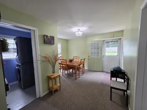 35 Water Street Epping NH 03042