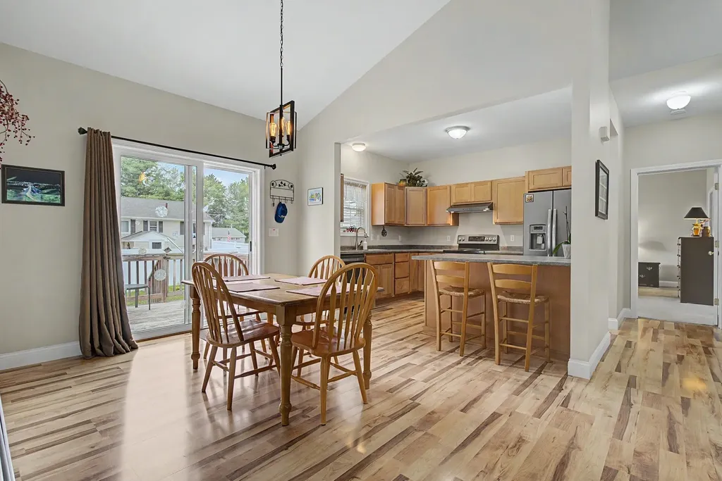 5 Nola Avenue Rochester NH 03867