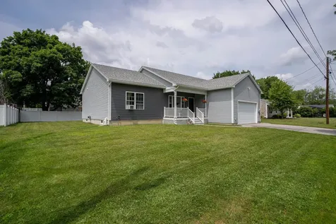 5 Nola Avenue Rochester NH 03867